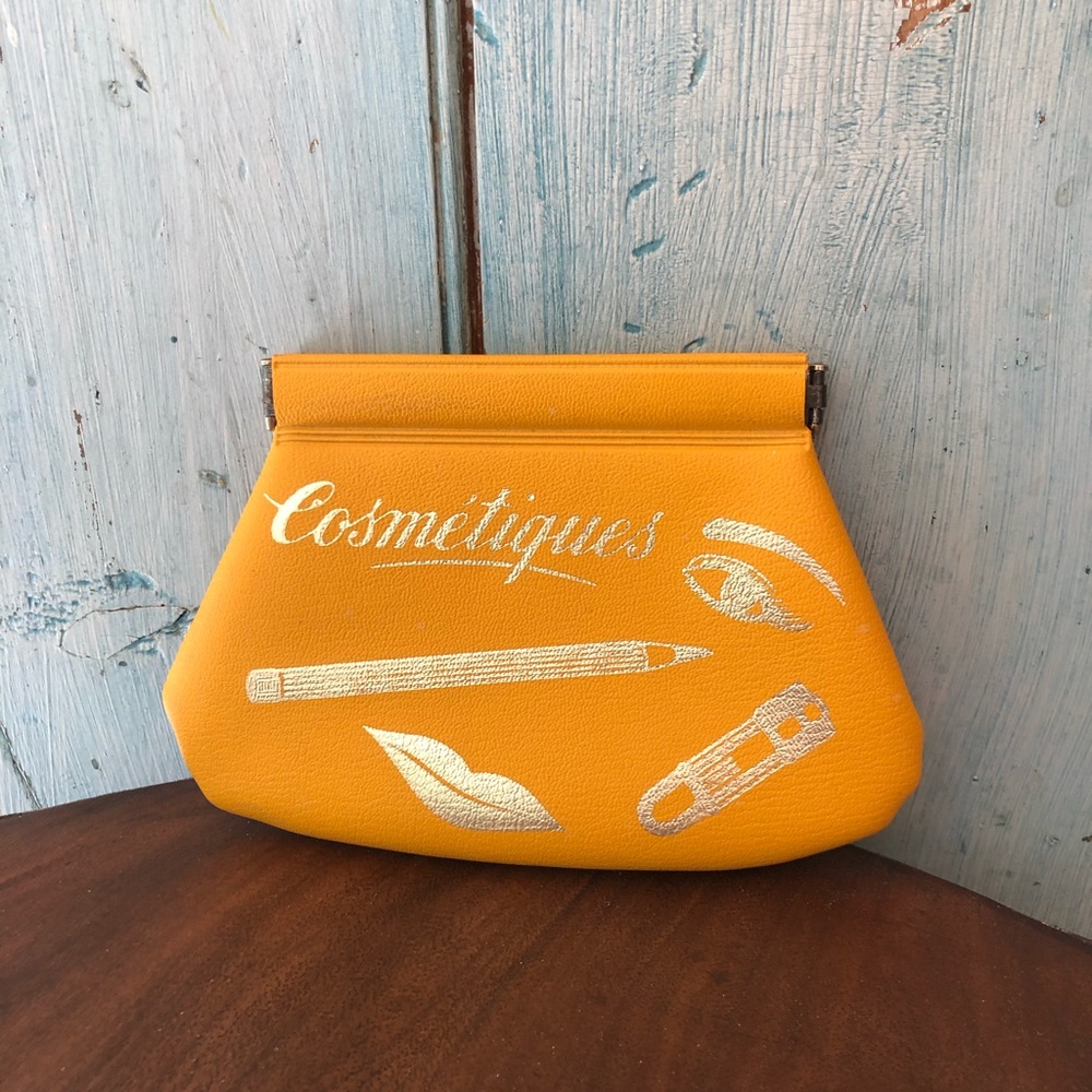 Vintage 1950’s “cosmetiques” mustard pouch for purse w/silver script & pictures - Picture 11 of 11